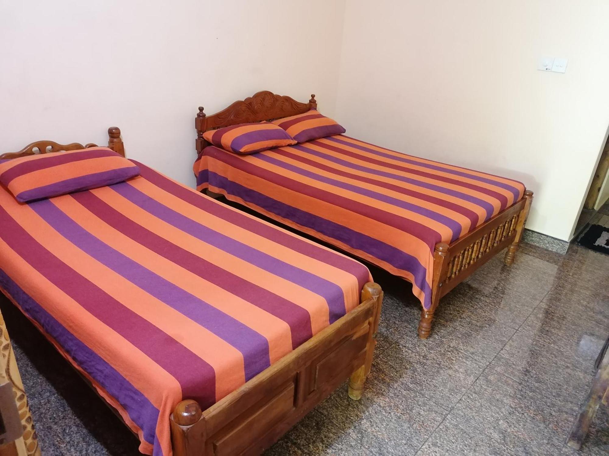 Naaval Beach Villa & Rooms Batticaloa Kültér fotó